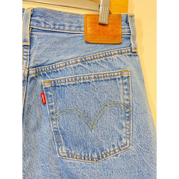 Premium Denim Levi's Festival Cut Out Shorts Capital E, Raw Hem, Button Fly 28 - Picture 7 of 10